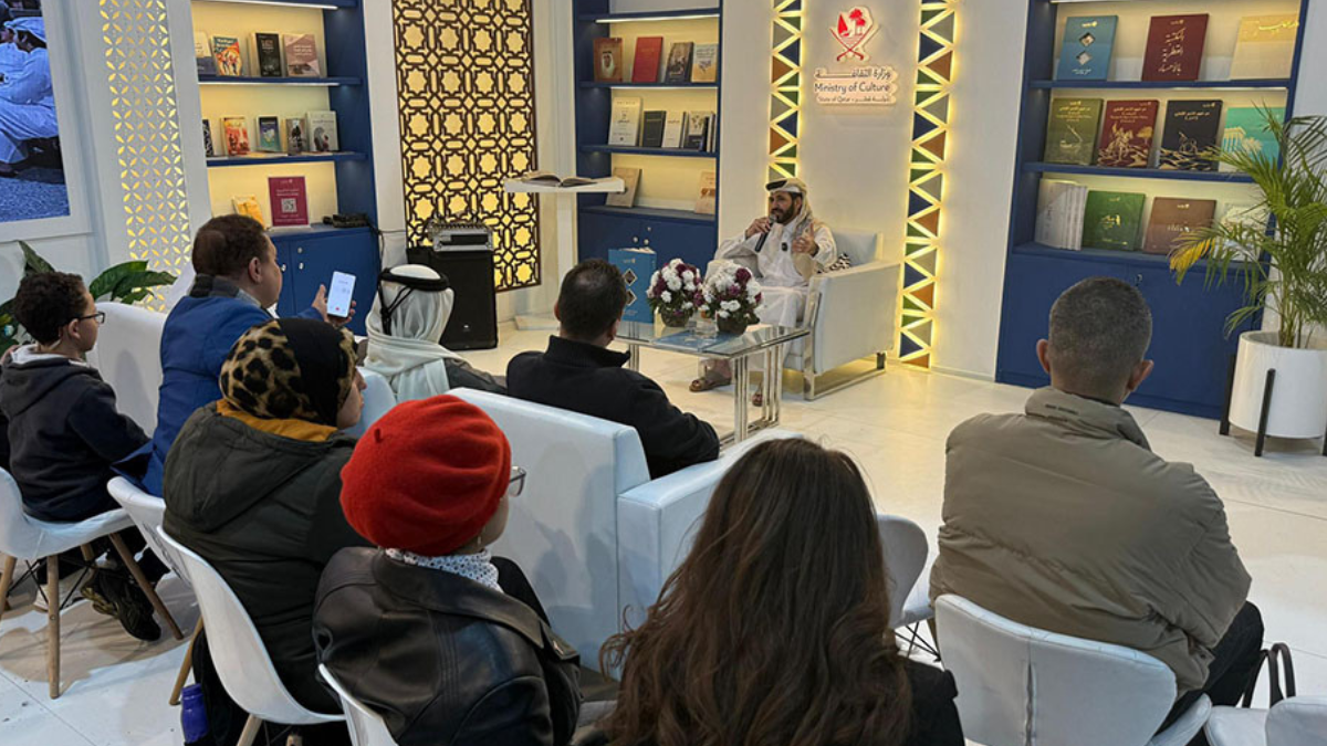 Ministry of Culture Hosts Seminar on History of Book Fairs in Qatar at CIBF