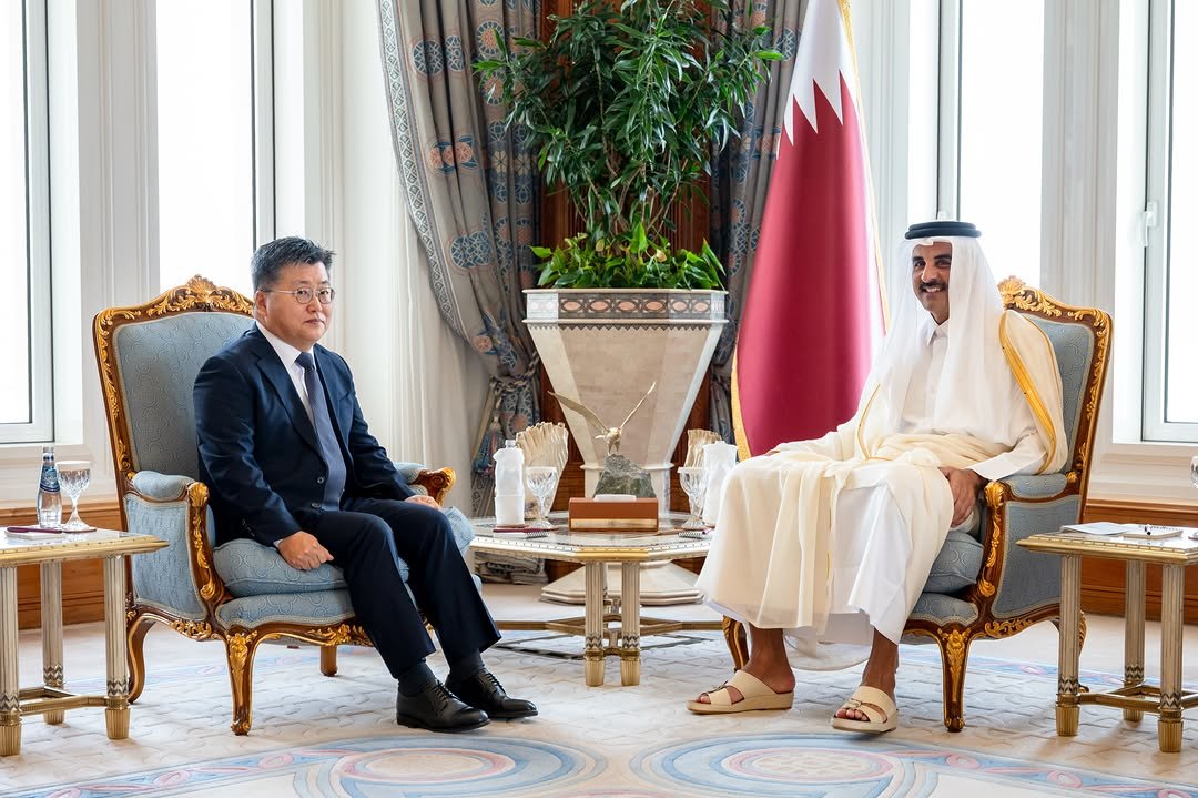 HH the Amir Meets Korean Ambassador on End of His Tenure